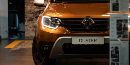 Renault DUSTER – победитель премии «внедорожник года 2021»